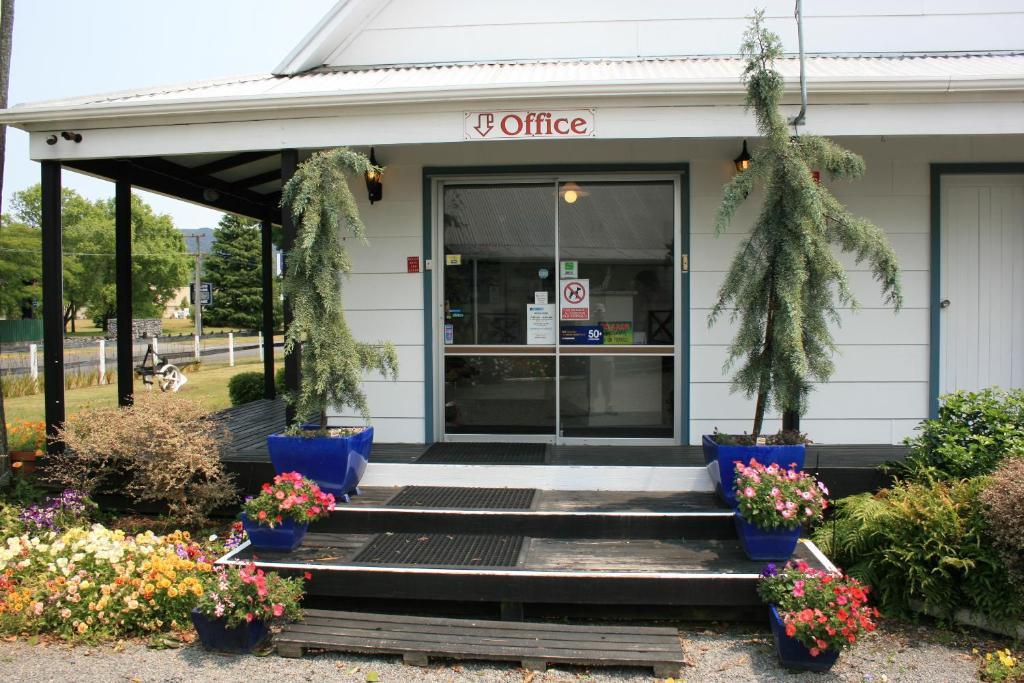 Settlers Motel Терейнджи Экстерьер фото